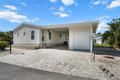 Cape Coral Lakes Area Home For Sale in North Fort Myers Florida