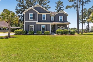 Welcome home to 24 Daffodil Farm Way, a stunning 2020 built home - photo 1