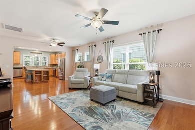 Experience easy Lowcountry living in this beautifully maintained - photo 1
