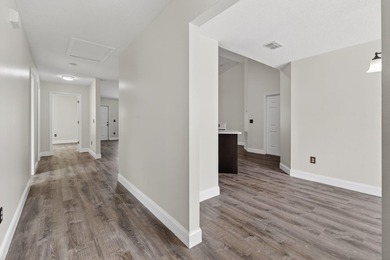 Additional listing photo 4