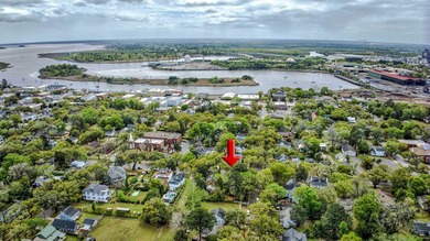 A 123 year old adorable Historic District re-do, just two blocks - photo 4