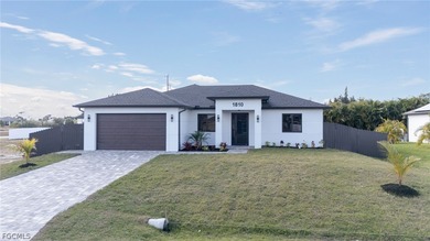 Cape Coral Area Home For Sale in Cape Coral Florida