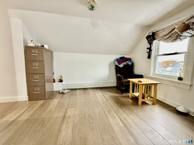 Rental Income $3,600 + $2,600. Cap Rate 7%+. Spacious Stamford 2 - photo 12