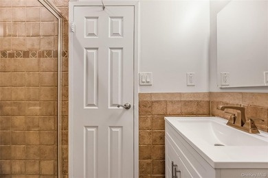 Spacious two bedroom, two full bath (primary bedroom with - photo 14