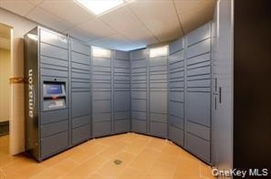 Spacious two bedroom, two full bath (primary bedroom with - photo 24