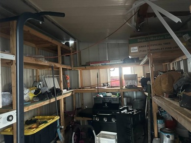 Brand-new AC unit, and the roof is only 2 years old. Beautiful - photo 24