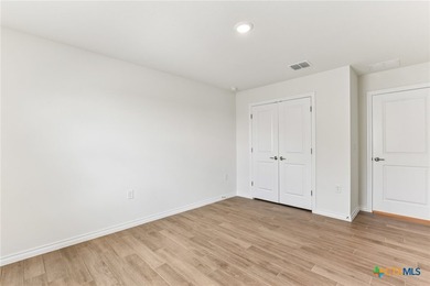 Evia plan with upgraded SHORE flooring package, quartz - photo 24