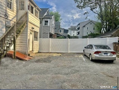 Rental Income $3,600 + $2,600. Cap Rate 7%+. Spacious Stamford 2 - photo 27