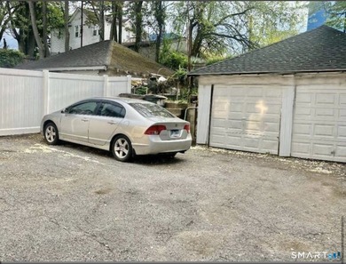Rental Income $3,600 + $2,600. Cap Rate 7%+. Spacious Stamford 2 - photo 28