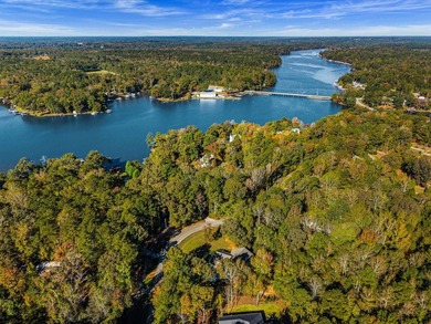 ONE LEVEL RANCH IN EXCELLENT CONDITION IN AWESOME LAKE - photo 48