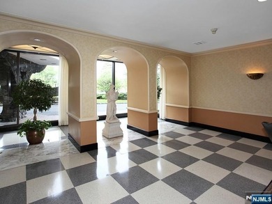Bright, west facing 2 BR, 2 Bath coop in the heart of Fort Lee - photo 5