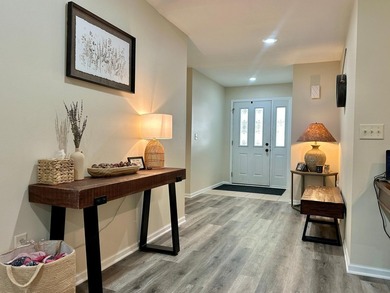 Beautifully maintained one-level living with modern updates - photo 10