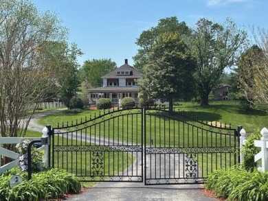Lake Home For Sale in Bronston, Kentucky