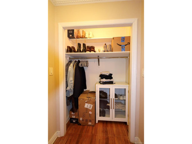 Tastefully designed, well-maintained, and impeccably clean, this - photo 13