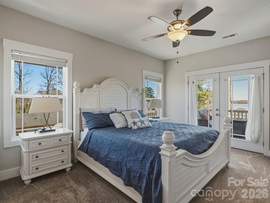 WOW-Lake Norman water views from this fabulous ranch home with a - photo 15