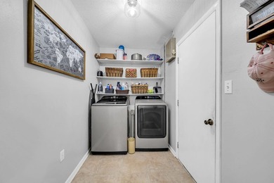 Welcome to highly sought-after Bluewater Bay, where charm - photo 17