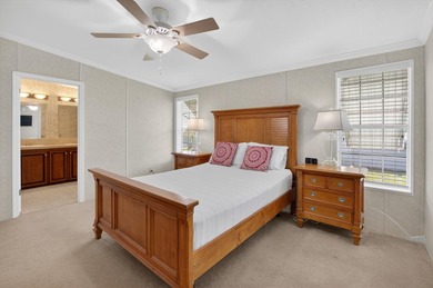 Beautifully maintained 2012 manufactured home offering over 1 - photo 18
