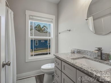 WOW-Lake Norman water views from this fabulous ranch home with a - photo 20