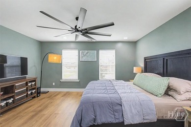 Welcome to 88 Bushwood Rd - a beautifully upgraded, tech-forward - photo 20