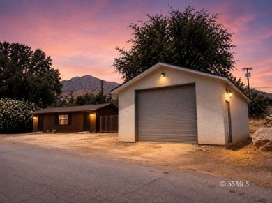 Fresh updates, flexible space, and mountain charm awaits! This - photo 1