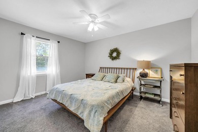 Welcome to highly sought-after Bluewater Bay, where charm - photo 25
