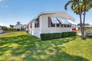 Beautifully maintained 2012 manufactured home offering over 1 - photo 32