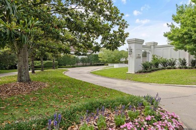 Experience breathtaking lakefront living in this stunning - photo 33