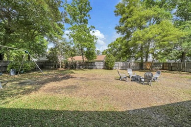 Welcome to highly sought-after Bluewater Bay, where charm - photo 38