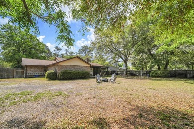 Welcome to highly sought-after Bluewater Bay, where charm - photo 41