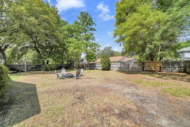 Welcome to highly sought-after Bluewater Bay, where charm - photo 42