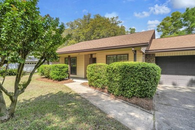 Welcome to highly sought-after Bluewater Bay, where charm - photo 46