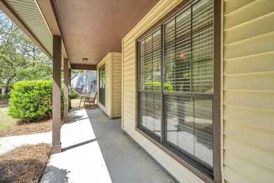 Welcome to highly sought-after Bluewater Bay, where charm - photo 47