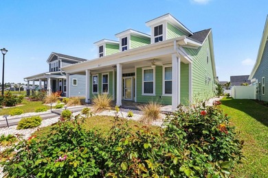 Enjoy the SPECTACULAR Lake View from the spacious front porch! - photo 3