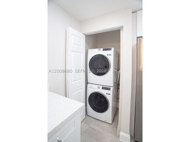 Additional listing photo 4
