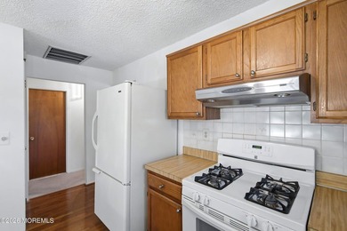 Welcome to this well-maintained 2-BR 2-BA home located in the - photo 11