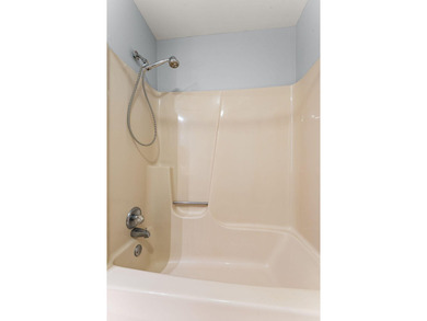 Great value in a prime location! This spacious condo is the - photo 16