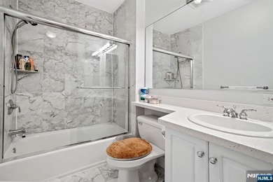 'THE PROMENADE' premier phase 1 horizon model with beautiful