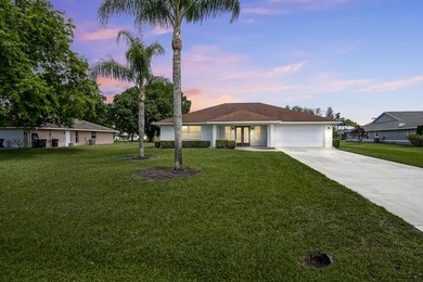 NEW METAL ROOF! Tucked away on a peaceful half-acre lot just - photo 4