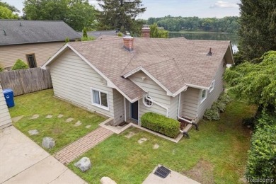 Lake Home For Sale in Waterford, Michigan