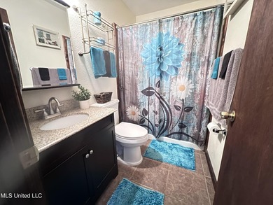 Your New Home Awaits! This charming 3-bedroom, 1.5-bath home - photo 11