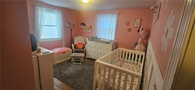 Sharp, renovated 3 bedroom ranch located in a great area which - photo 13