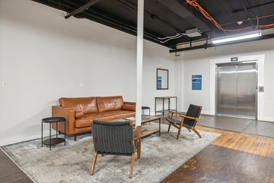 A fantastic two-bedroom, two-bath condo featuring a sun-filled - photo 30
