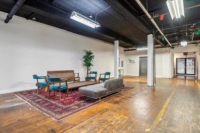 A fantastic two-bedroom, two-bath condo featuring a sun-filled - photo 31
