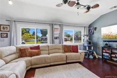 Lovely updated, expanded ranch in West Islip school district - photo 10