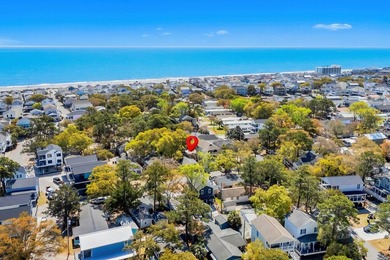 MUST SEE... EXCELLENT LOCATION ON LARGE DOUBLE LOT NEAR THE - photo 4