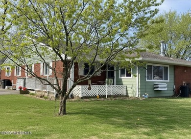 Cedar Glen West Co-op 55 and Over Community. This 2 Bedroom Home - photo 1