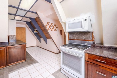 Nestled in the heart of sunny Sequim, this stunning A-frame home - photo 19
