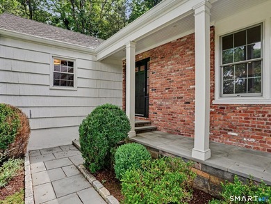 Spacious and beautifully updated ranch offering the perfect - photo 26