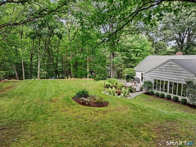 Spacious and beautifully updated ranch offering the perfect - photo 29