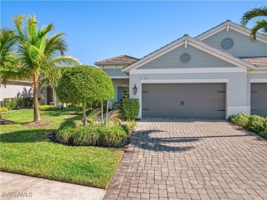 Lake Home For Sale in Fort Myers, Florida